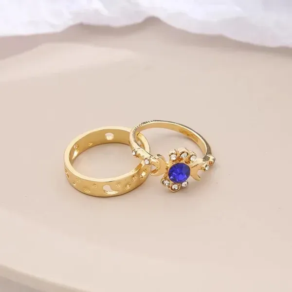 Dazzling Golden Rhinestone Rings Set