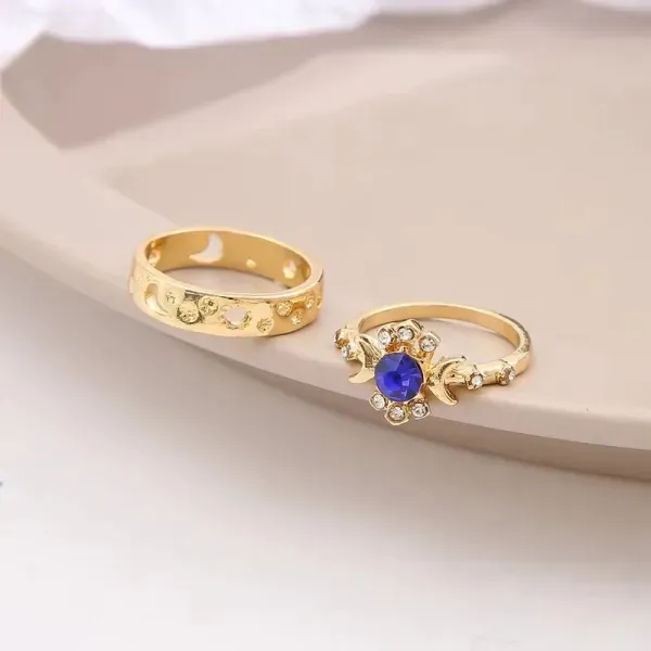 Dazzling Golden Rhinestone Rings Set