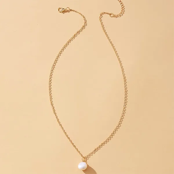 Elegant Pearl Hook Closure Necklace