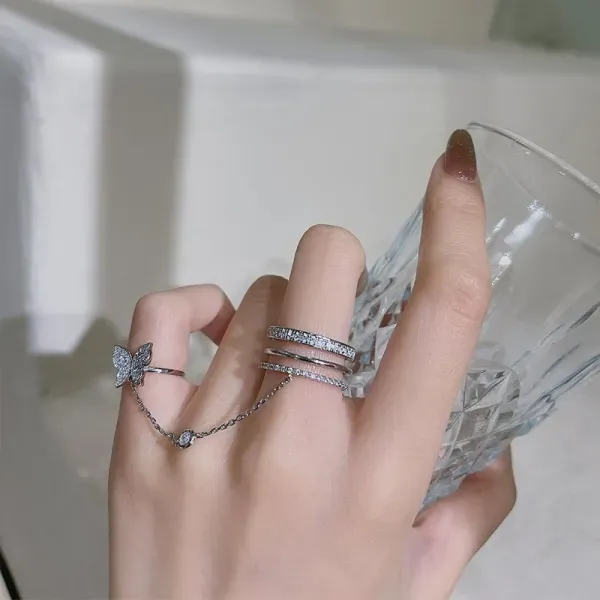 Silver Cross Chain Crystal Ring Set