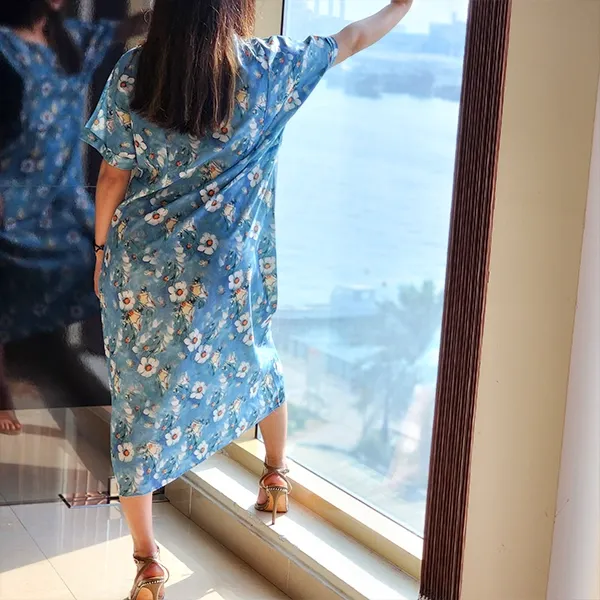 Blue Floral Chic Midi Dress