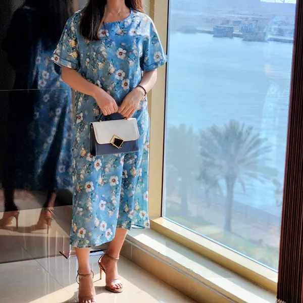 Blue Floral Chic Midi Dress