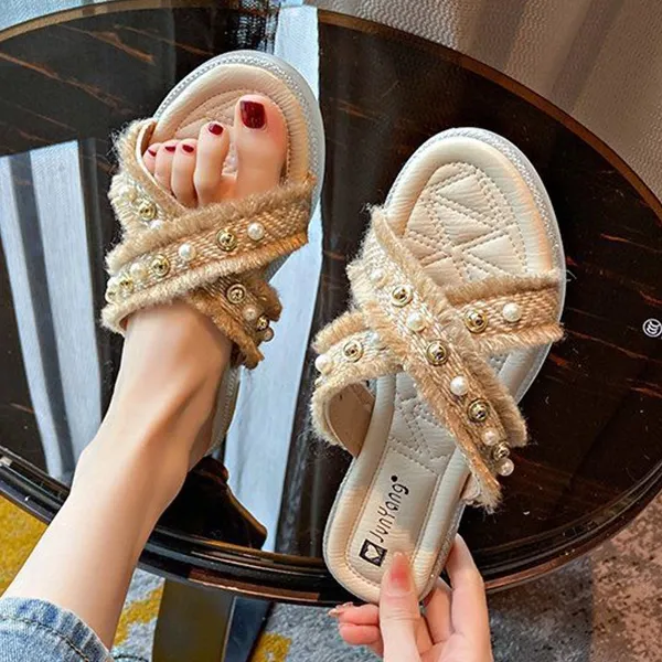 White Pearl Tassel Slip-On Slippers