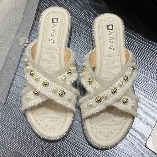White Pearl Tassel Slip-On Slippers