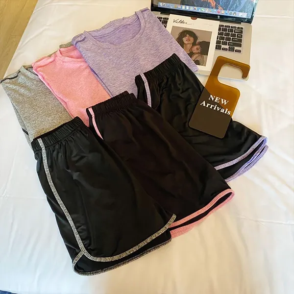 Striped Raglan Sleeve Workout Set