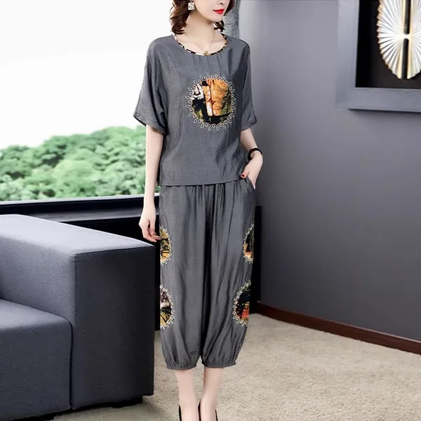 Thumbnail of Graphic Print Cotton Linen Top and Cropped Pants Set