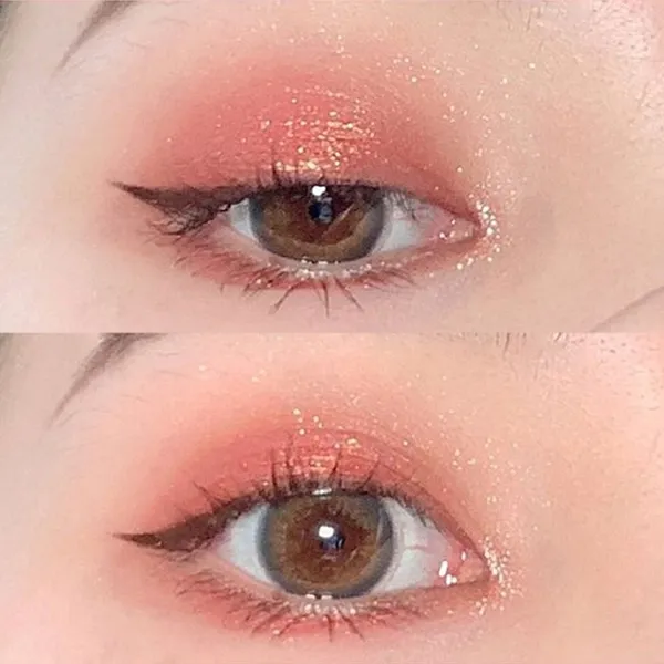 4-Color Clover Heart Eyeshadow Palette - Matte and Glitter