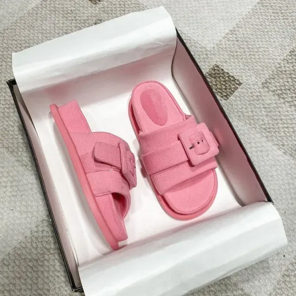 Fashionable Pink Platform Slippers