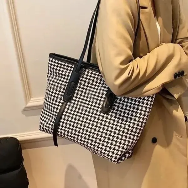 Thumbnail of Chic Houndstooth Women's Tote Bag | Dorbe UAE