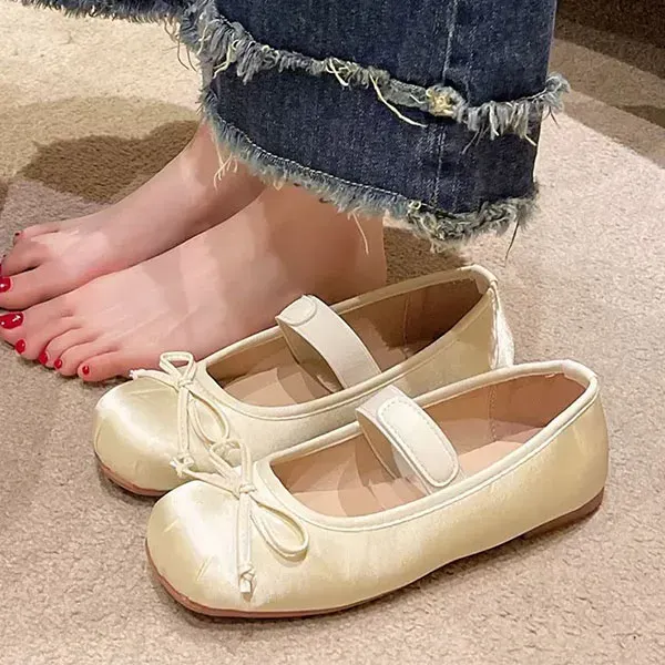 Girls' Bow Design Velcro School Ballerinas