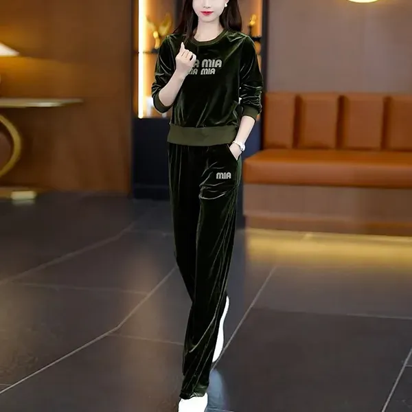 Thumbnail of Women's Winter Velvet Tracksuit Set