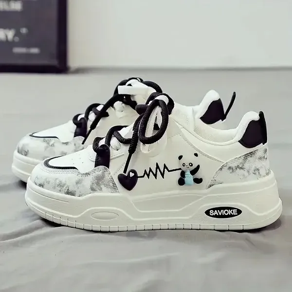 Thumbnail of Cute Bear Heartbeat Graphic Platform Women's  Sneakers