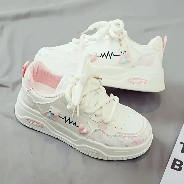 Cute Bear Heartbeat Graphic Platform Women's  Sneakers