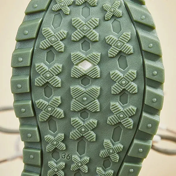 Breathable Mesh Details Lace-Up Front Women Lightweight Sneakers