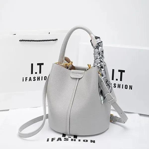Chic Everyday Two-in-One Bucket Bag Set