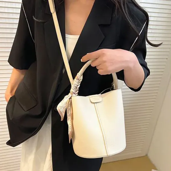 Chic Everyday Two-in-One Bucket Bag Set