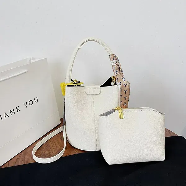 Chic Everyday Two-in-One Bucket Bag Set