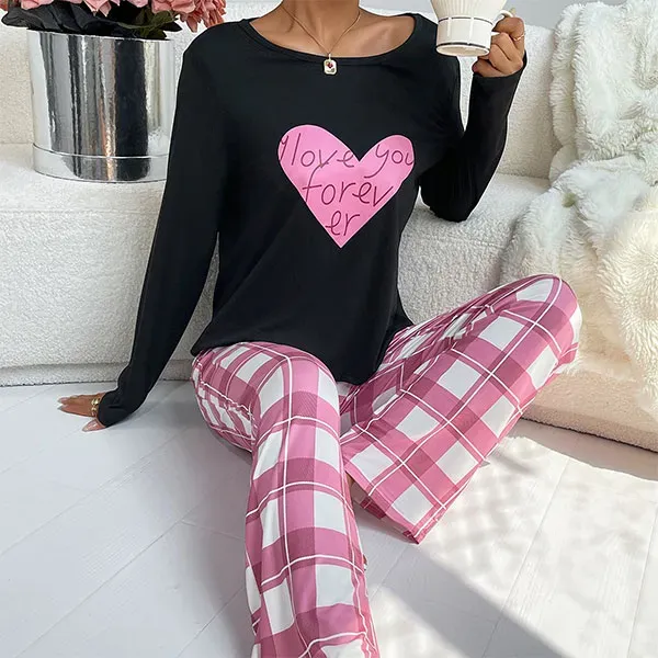 Thumbnail of Cozy Heart and Plaid Women's Pajama Set