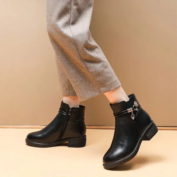 Stylish Black Ankle Boots for Everyday Wear