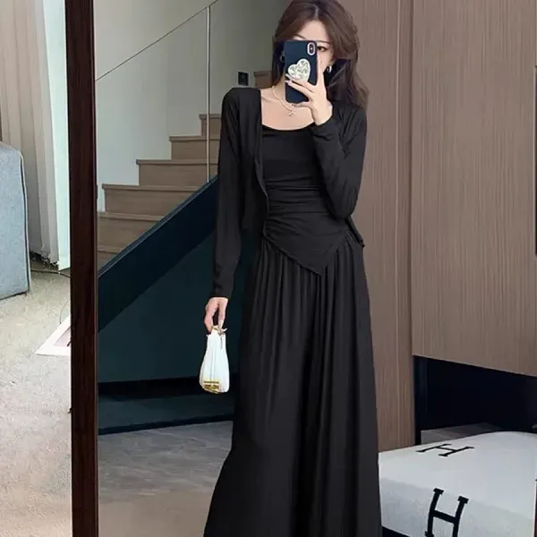 صورة مصغرة لـ طقم من 3 قطع توب بثنيات وكارديجان وبنطلون واسع