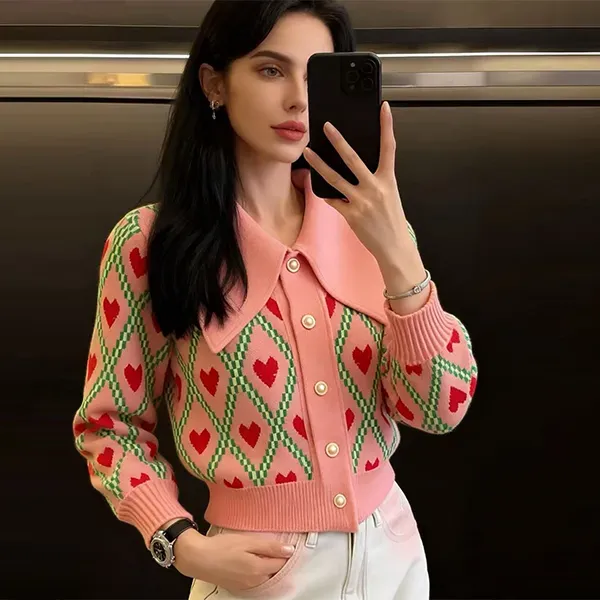 Cozy Heart Pattern Button-Up Long Sleeves Mini Cardigan