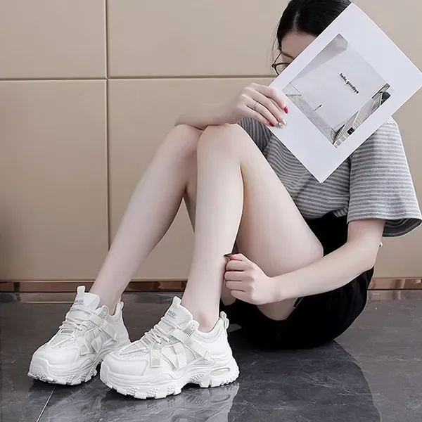 Trendy Chunky Platform Sneakers