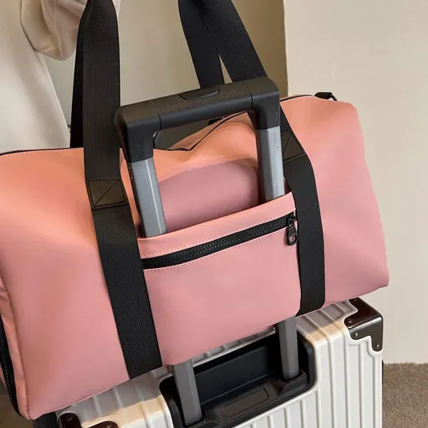 Stylish Sports Fitness Duffel Bag