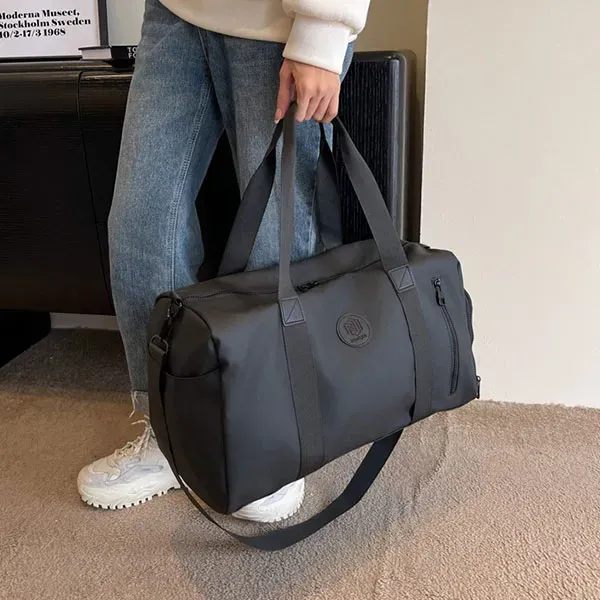 Stylish Sports Fitness Duffel Bag