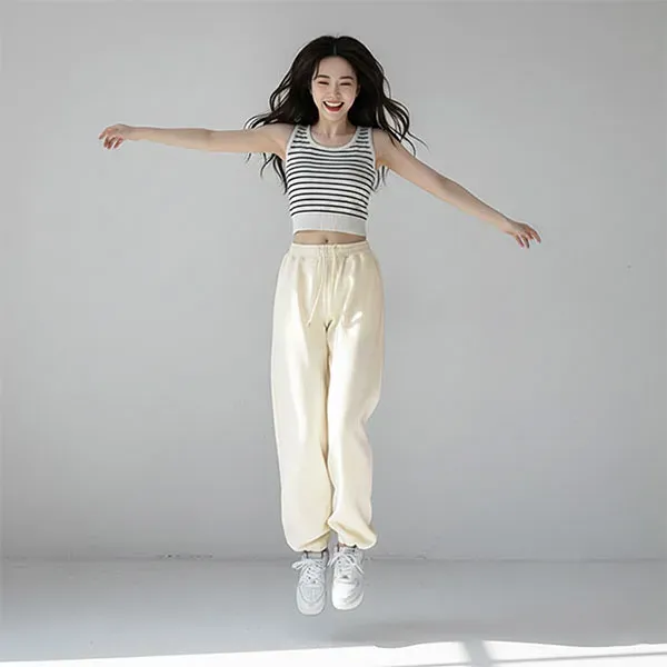 Cozy Elastic Waist Wide Leg Sweatpants