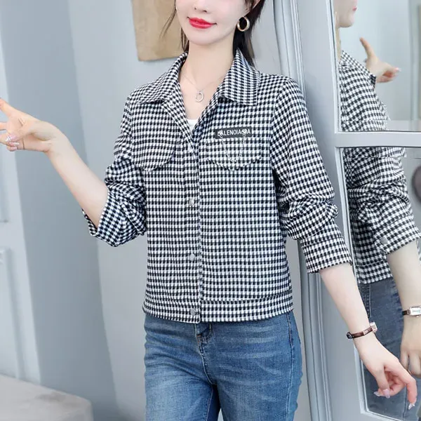 Stylish Houndstooth Button-Up Jacket