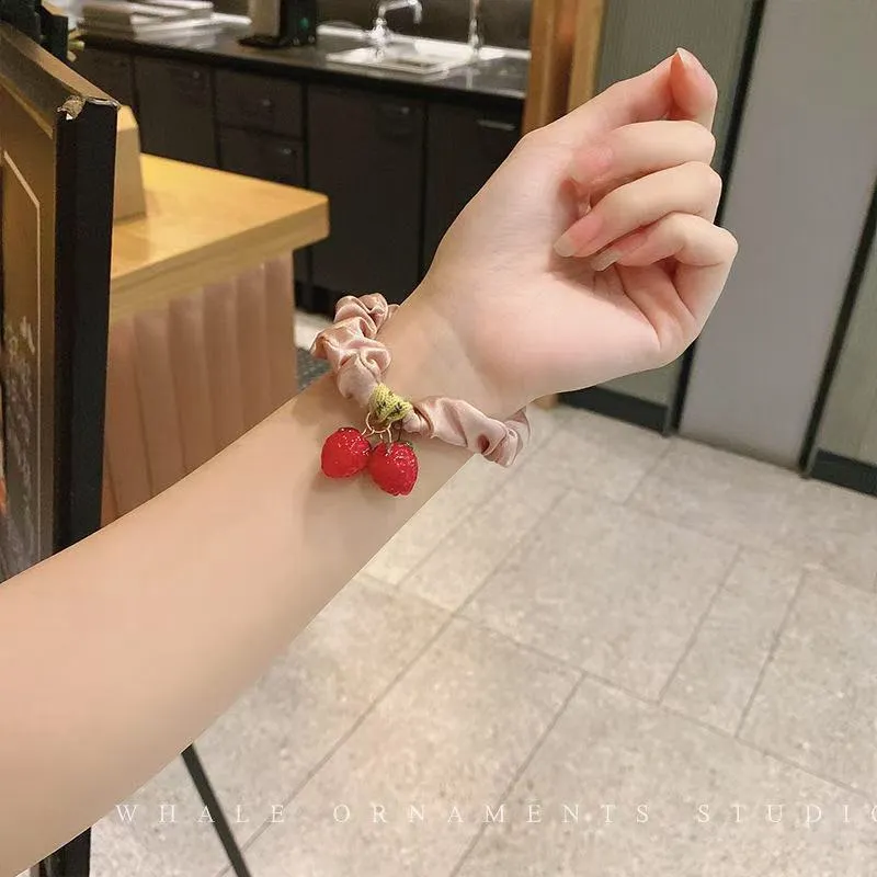 Ruffled Rhinestone Canvas Elastic Bracelet