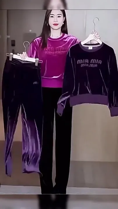 Thumbnail of Women's Winter Velvet Tracksuit Set