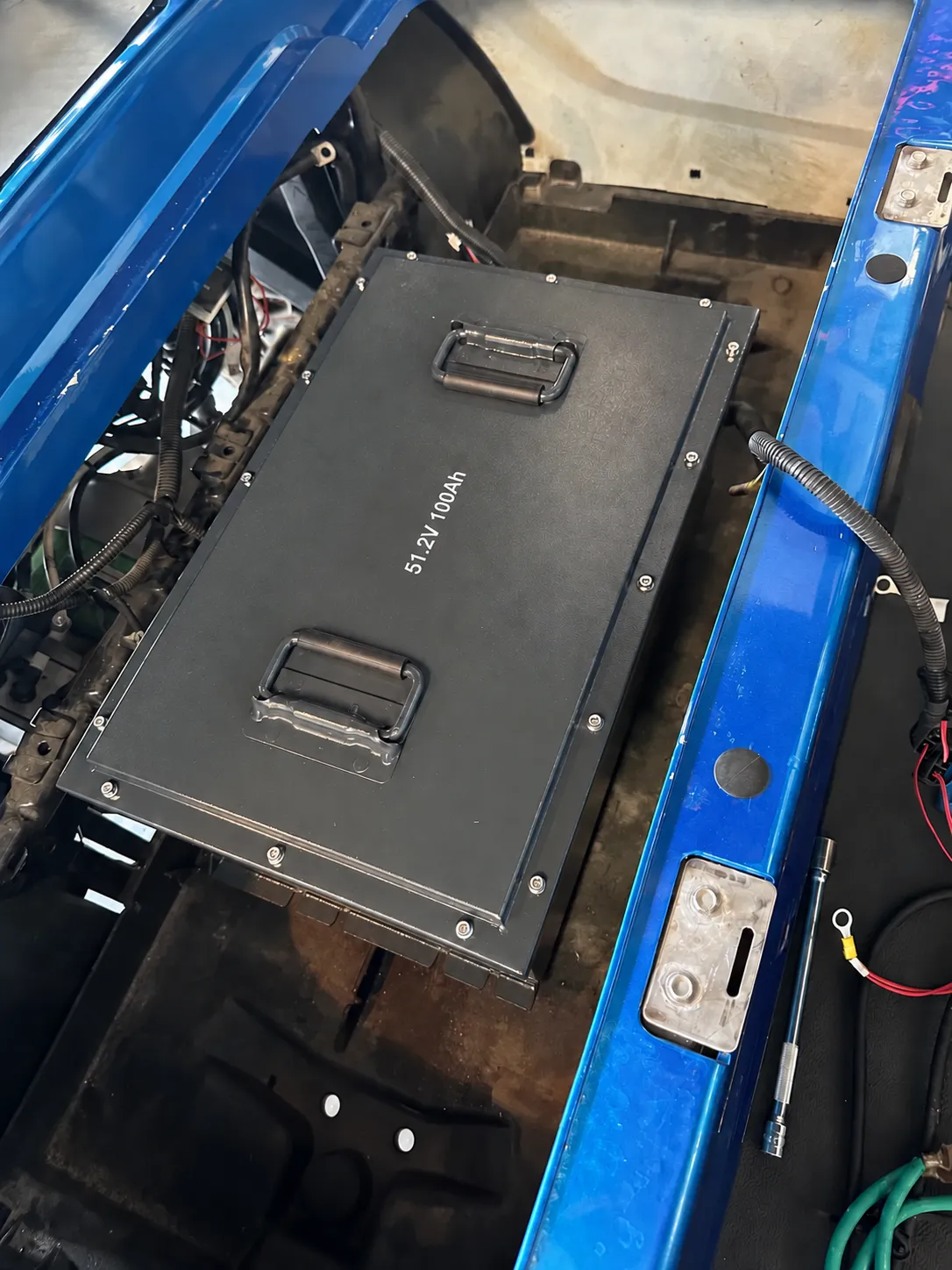 51.2V 100Ah LiFePO4 battery installation in a compatible 48V Club Car Precedent or Onward golf cart