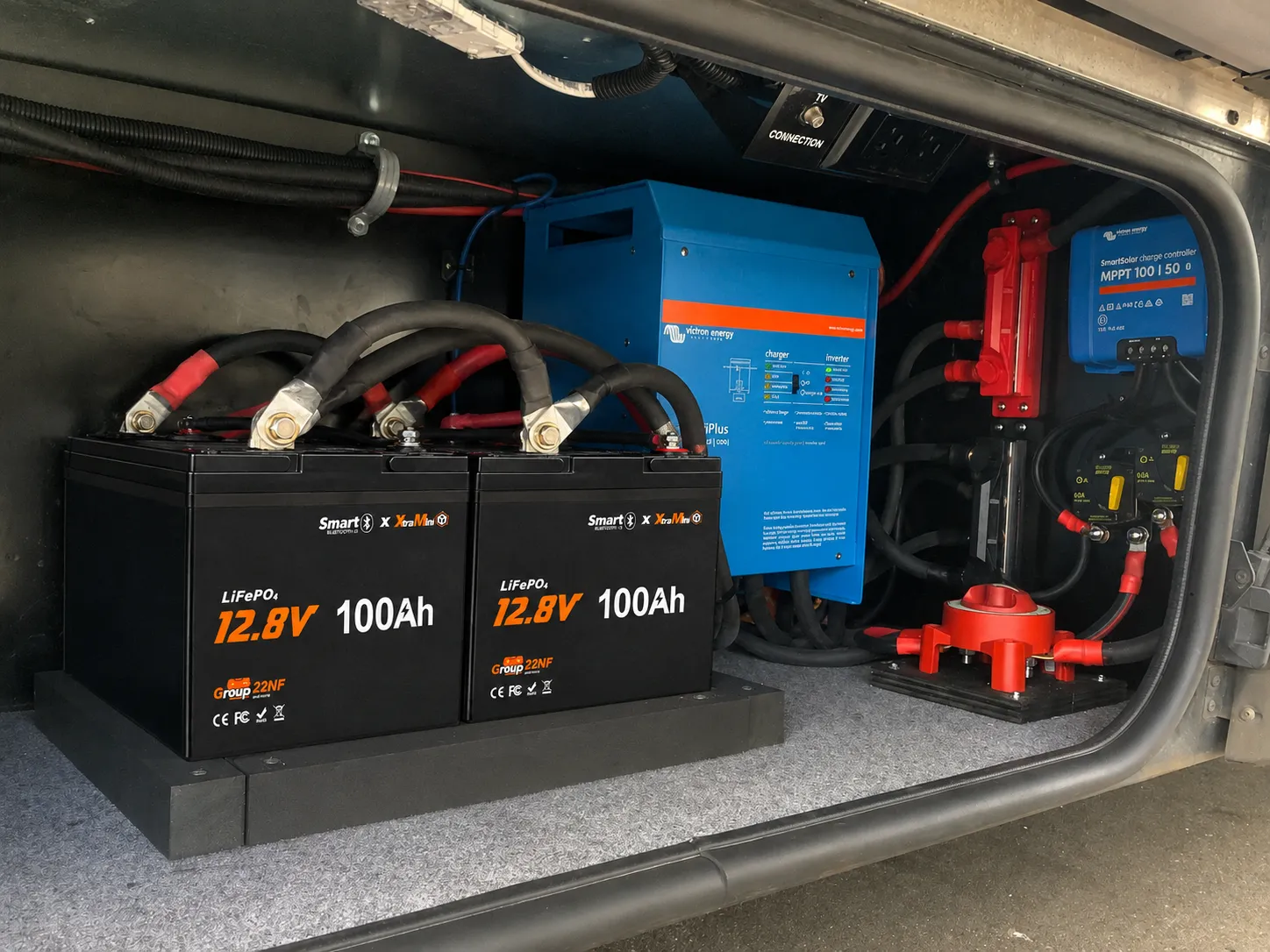Custom RV LiFePO4 battery integration with Smart BMS and electrical equipment
