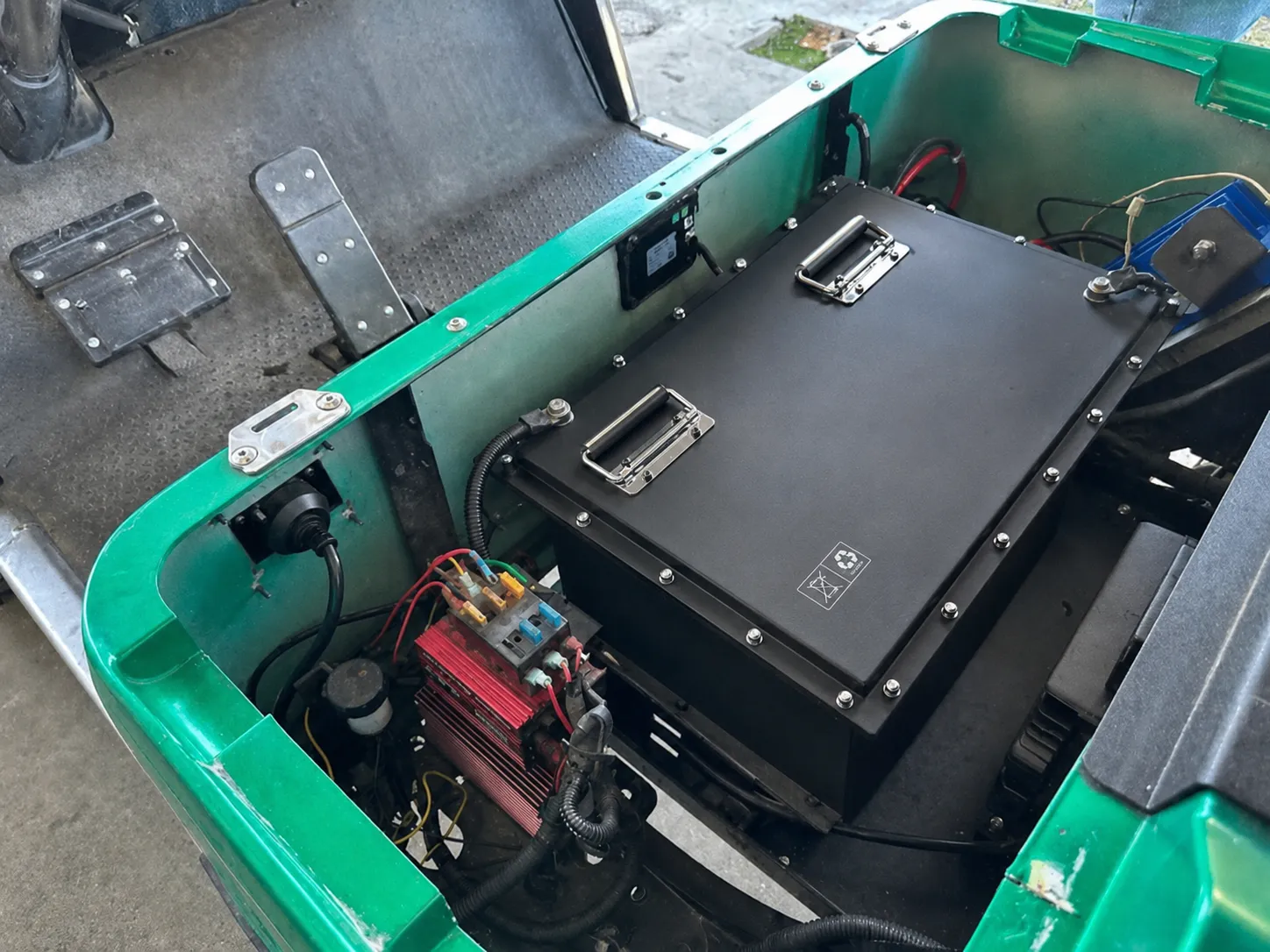 48V golf cart LiFePO4 battery installed as a lead-acid battery replacement