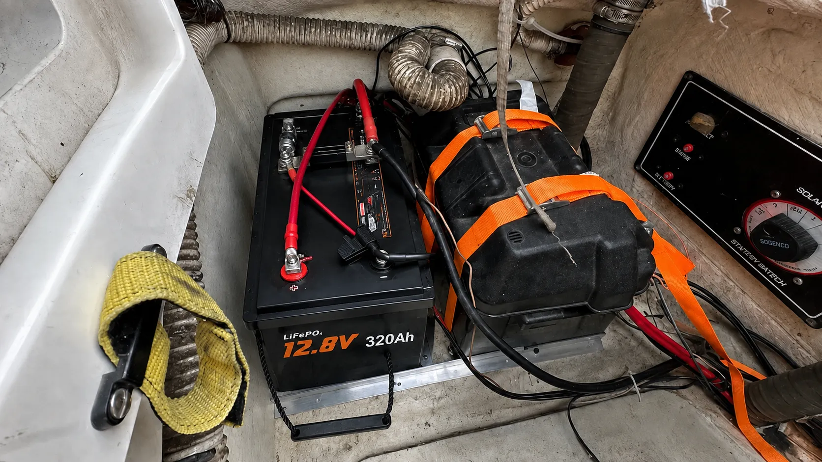 Sailboat lead-acid house battery upgraded to a marine LiFePO4 battery bank