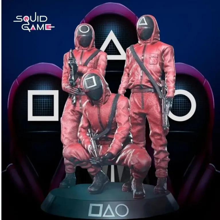 Squid Game Guards Diorama – Round 6 Edition