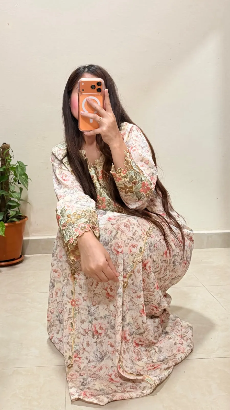 Custom-Made Luxury Mukhawar Dress, Italian Hareer Fabric with Elegant Floral Detailing