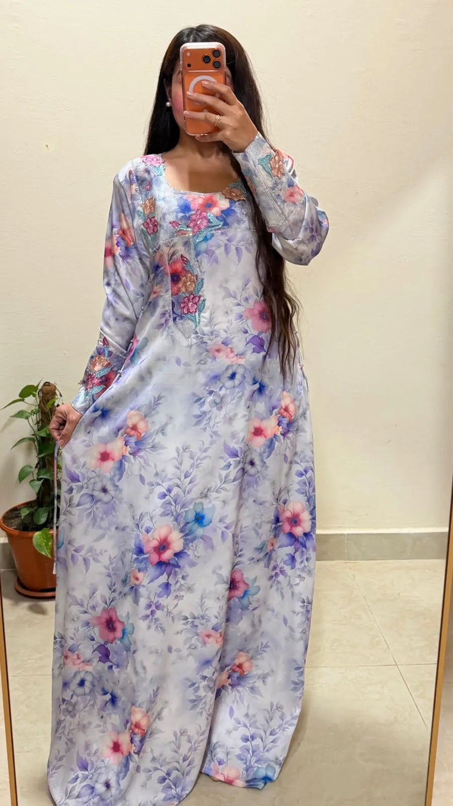 Designer Emirati Mukhawar Dress – Stitched Italian Hareer Fabric with Elegant Floral Detailing