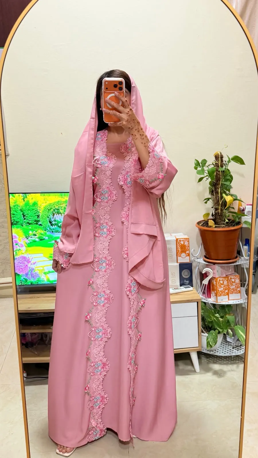 Beautiful Rose Pink Floral Lace Detail Abaya with Matching Sheila