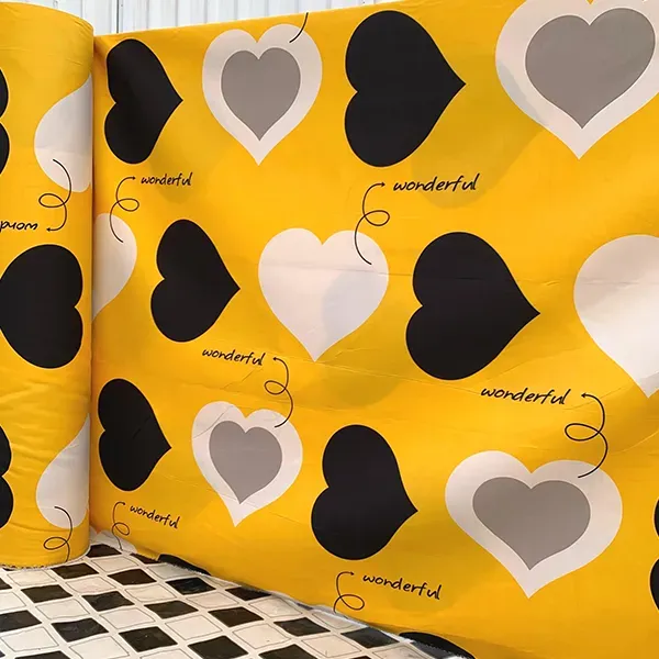 Modern Heart Print Double Bedsheet Set with Pillow Covers