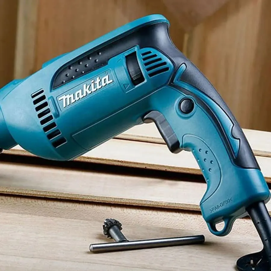 Makita Corded Hammer Drill W/Bit Set, HP1640KX3 (1.6 cm, 680 W)