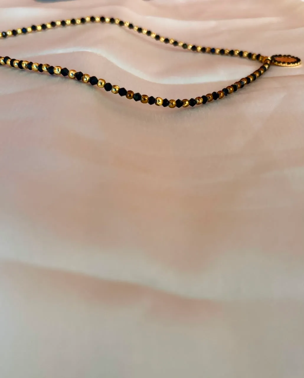 Lakshmi pendant karimani mala