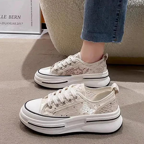 Lace-Up Floral Women's Sneakers – Breathable & Lightweight