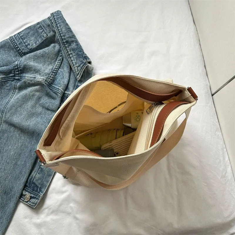 Chic Black Canvas Messenger Bag