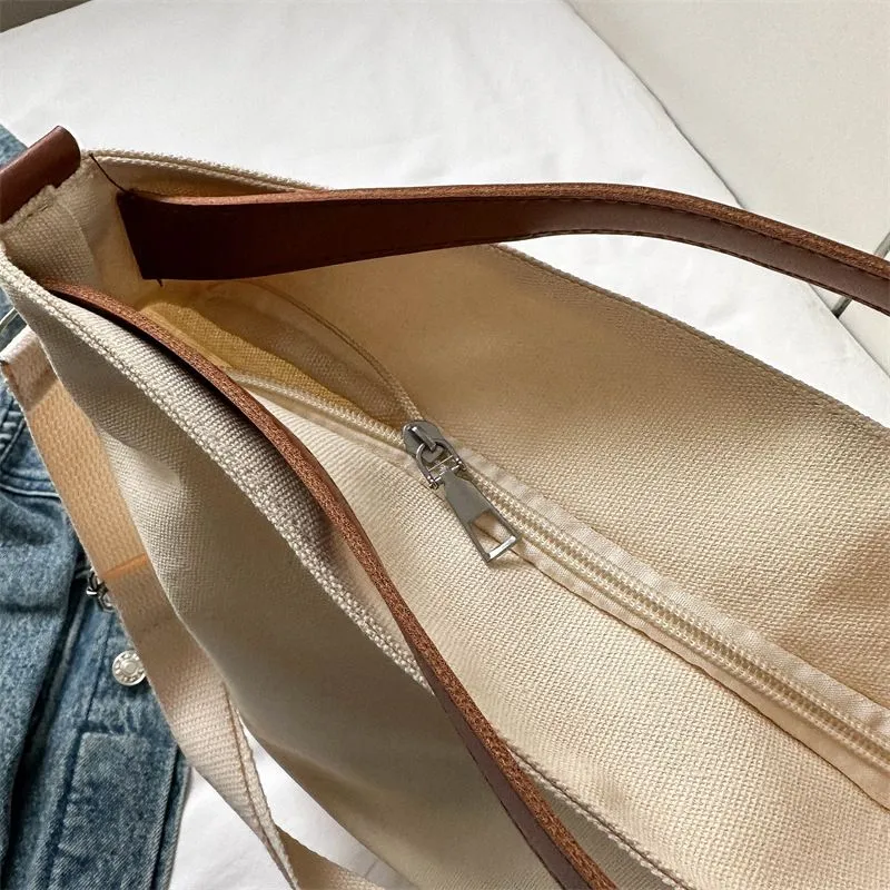 Chic Black Canvas Messenger Bag