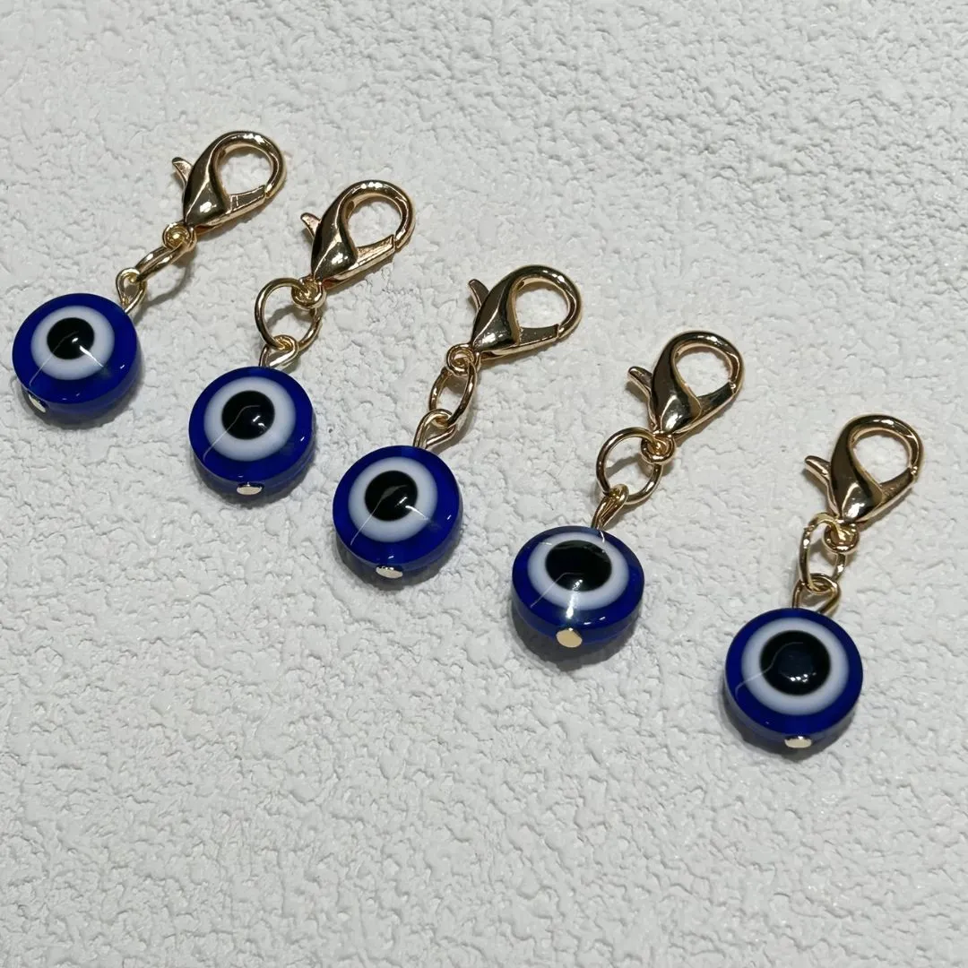 Stylish Blue Color Women Lightweight Keychain For Women