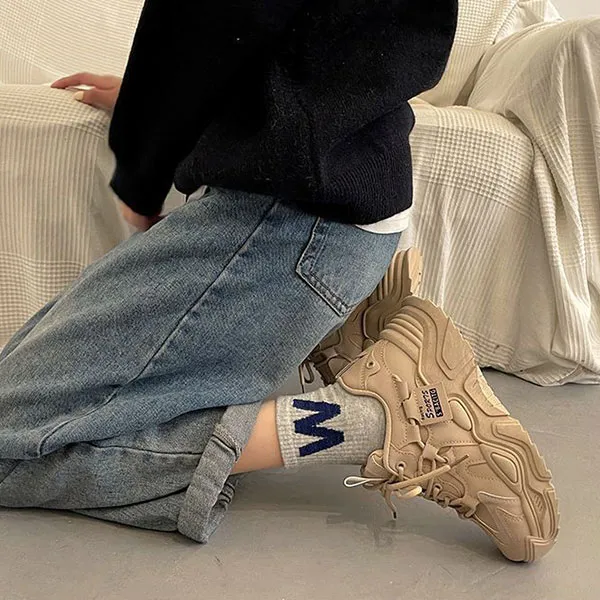 Women's Comfy Casual Black Sneakers