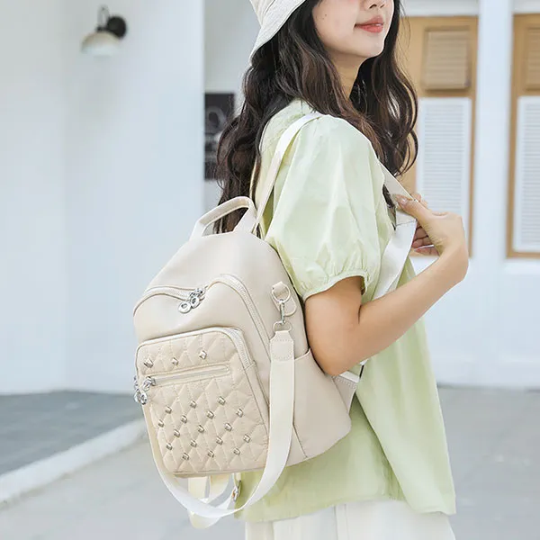 Stylish Quilted Diamond Pattern Large Capacity Zip Closure Travel Fashionable Backpack