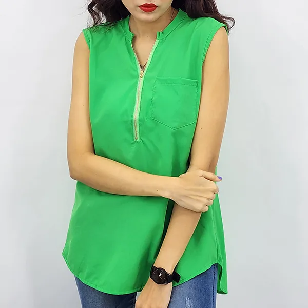 Elegant Green Sleeveless Blouse with Notched Neck & Flare Sleeves